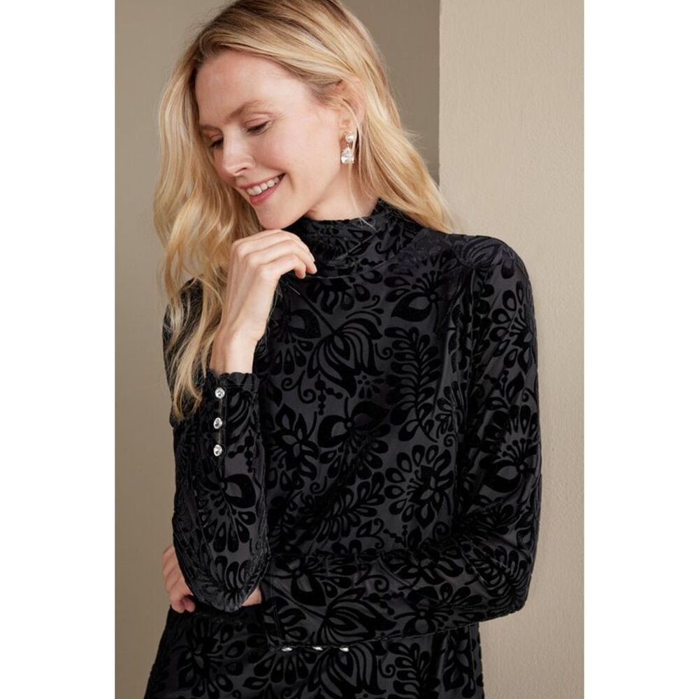 SOFT SURROUNDINGS Walden Velvet Turtleneck, Black, Sz M